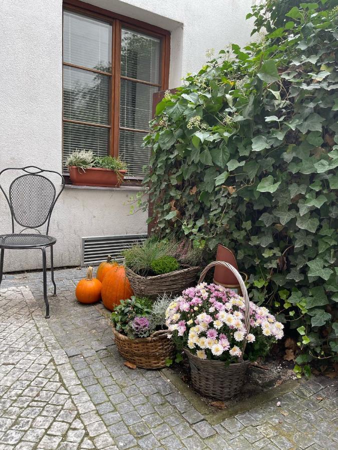 Albergue Little Quarter *
