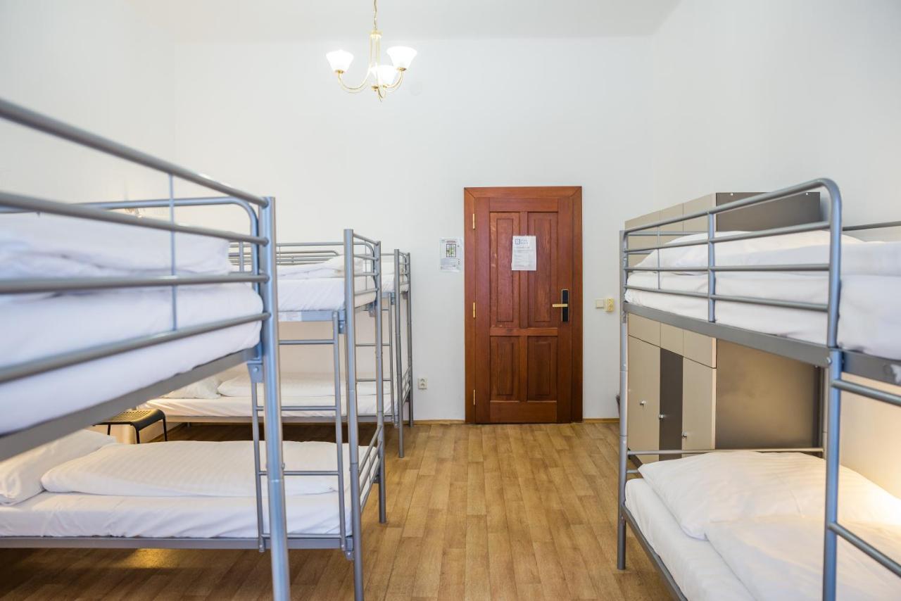 Hostal Little Quarter *