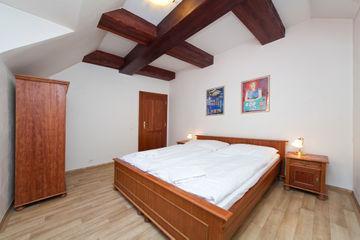 Little Quarter Hostal